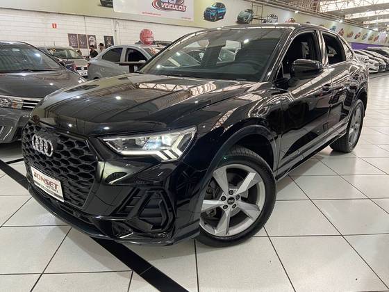 AUDI Q3 2.0 40 TFSI GASOLINA SPORTBACK PERFORMANCE BLACK QUATTRO TIPTRONIC